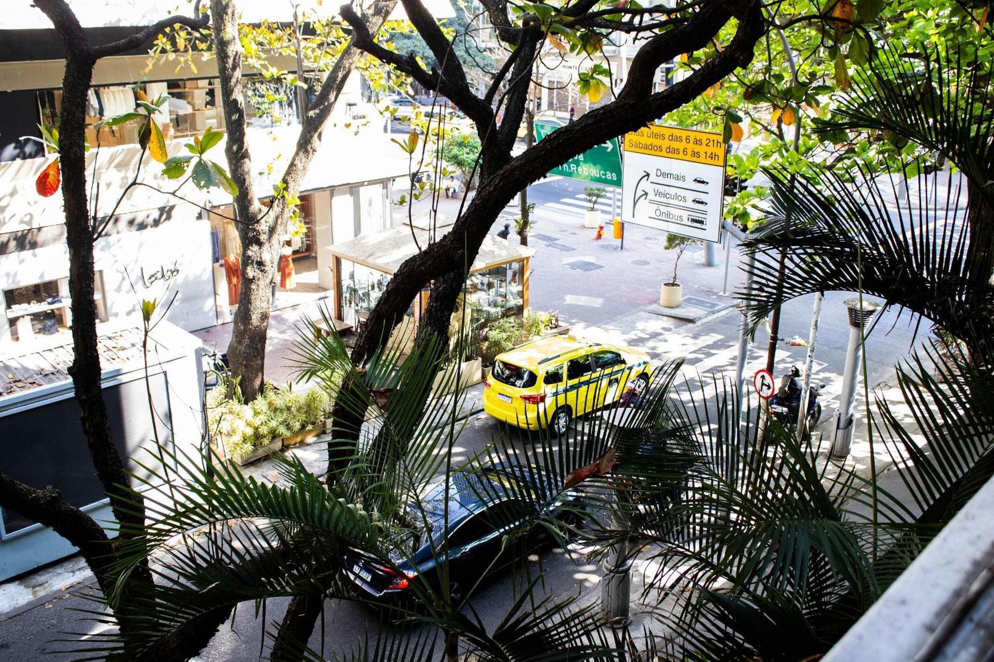 Anibal De Mendonca 80, Ipanema Apartment *